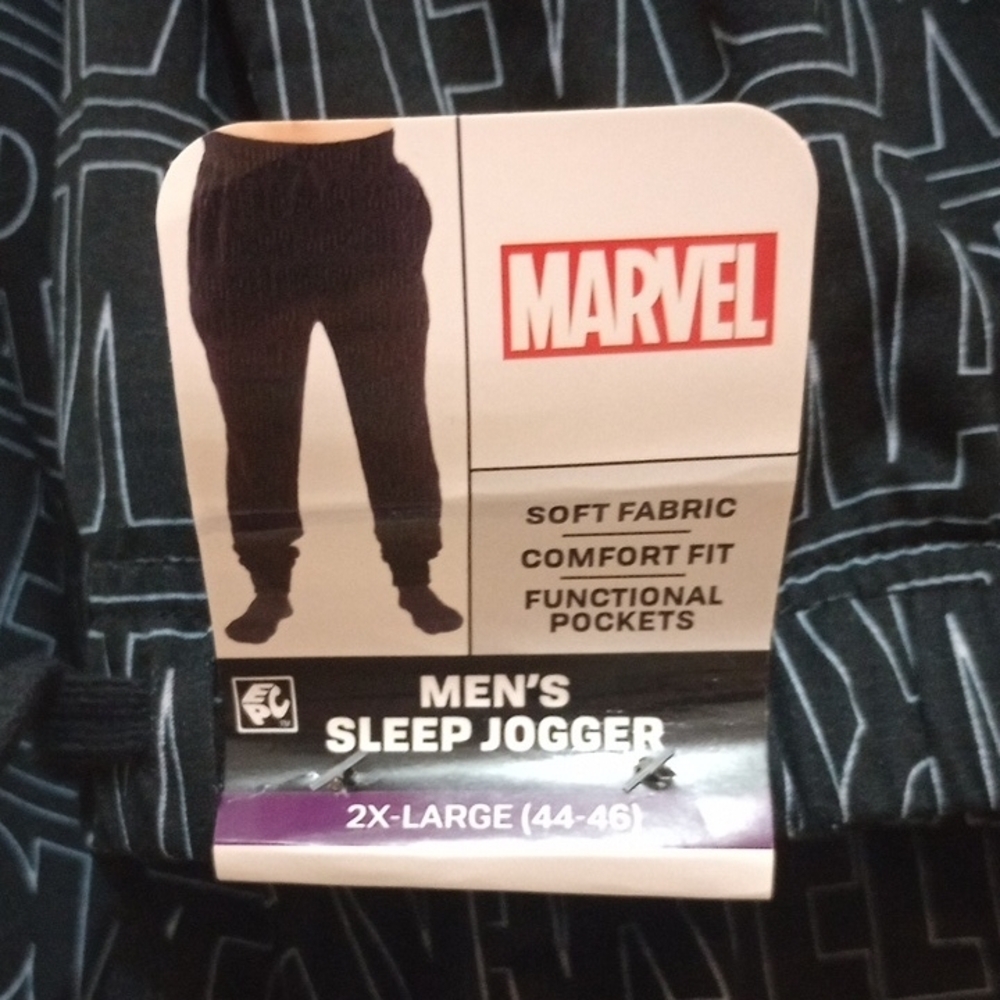 Marvel Black and White Men's Sleep Jogger